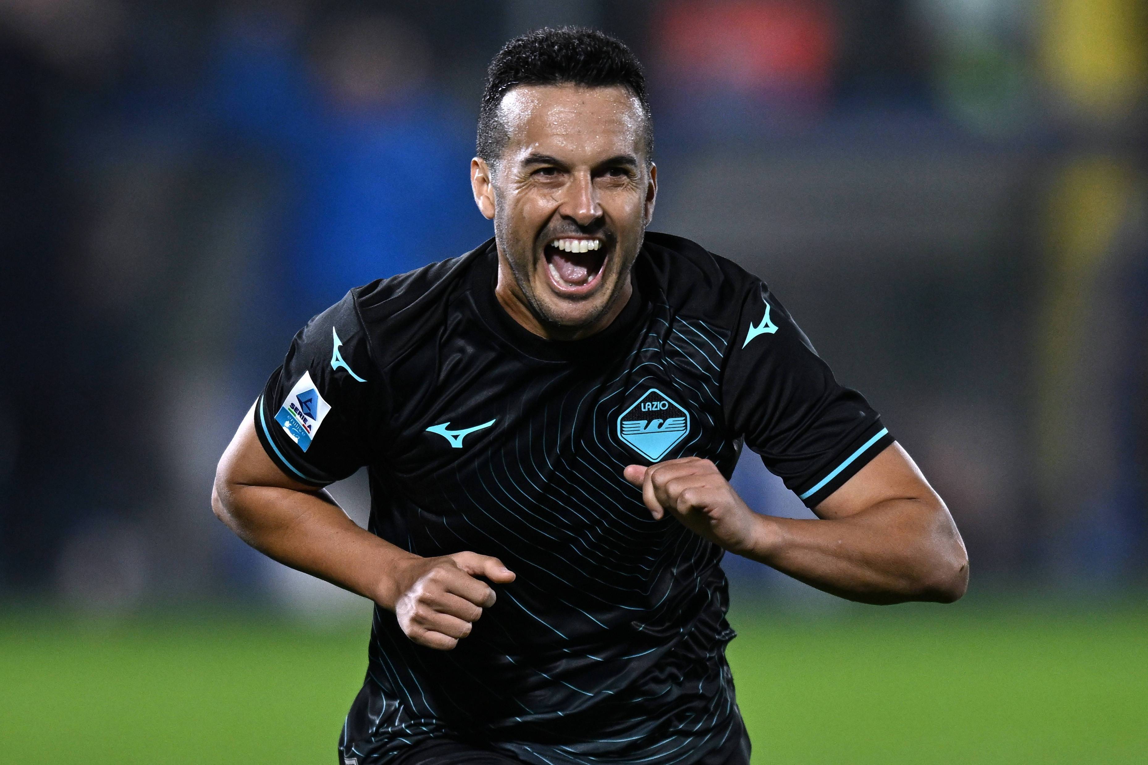  上海海港迎欧联关键赛，冲刺阶段豪取连胜，球迷炸锅，球队文化再被提及