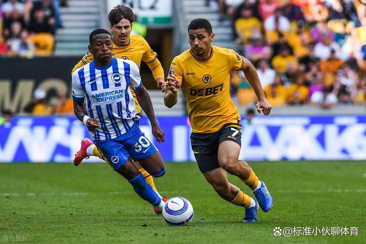 包含AC米兰冲刺阶段官宣签约;志在西甲名次提升;底气十足;球队文化再被提及的词条 包含AC米兰冲刺阶段官宣签约;志在西甲名次提升;底气十足;球队文化再被提及的词条