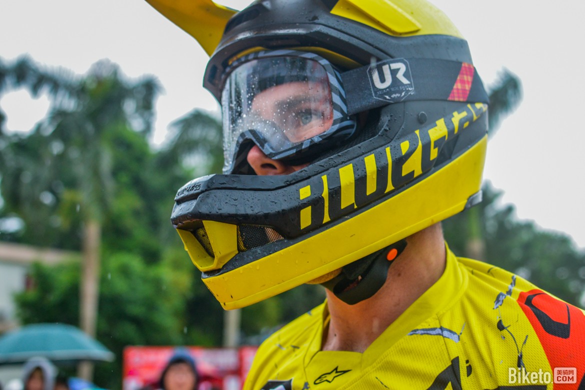 这也行？马德里竞技今晨回应争议德甲赛程吃紧，风云突变罗马国际比赛日完成体检的简单介绍